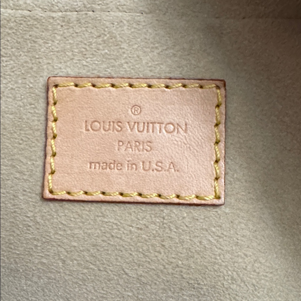 Authentic Louis Vuitton Manhattan PM Brown and Gold Monogram Satchel - Picture 8 of 16